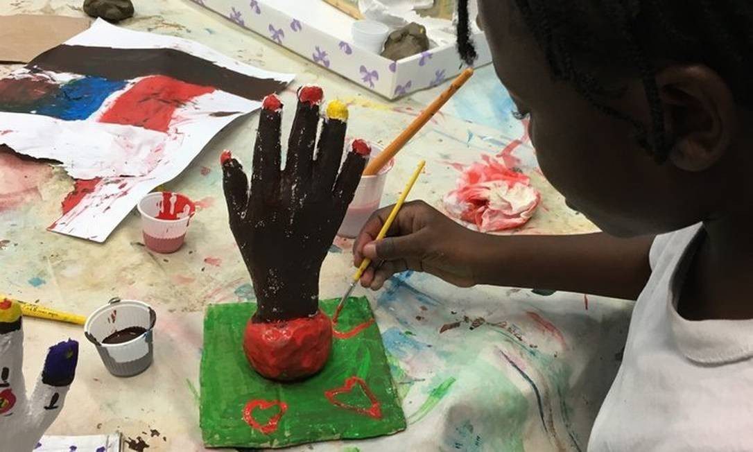 Exposição na Casa da Memória mostra realização da arteterapia