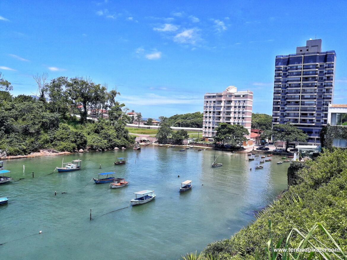 Praia de Ribeiro