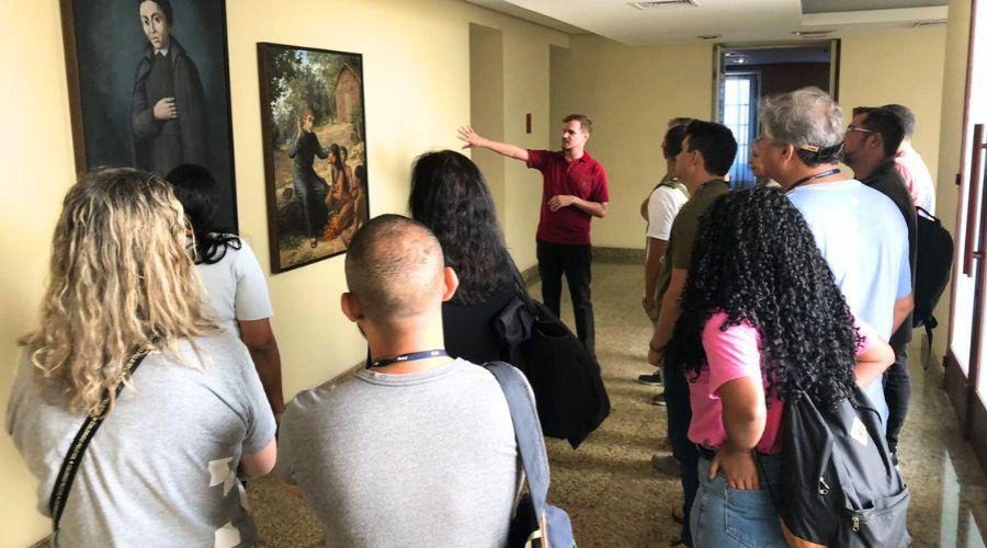 Monitores de turismo realizaram visita técnica ao Palácio Anchieta e entorno