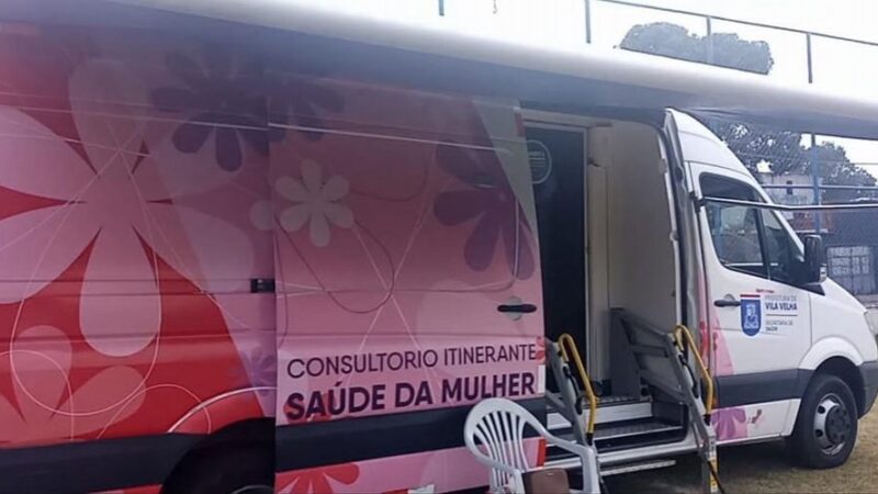 Vila Garrido recebe o carro da saúde rosa com diversos serviços médicos