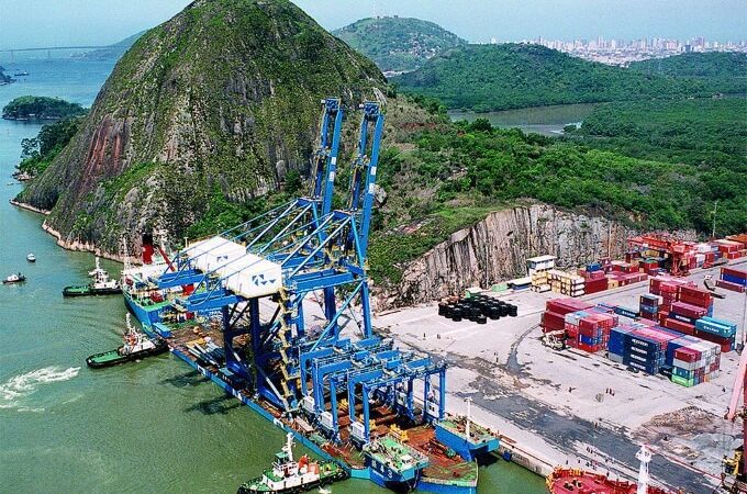Grandes Empresas de Logística e Operações Portuárias Transformam Vila Velha com Investimentos de R$ 900 Milhões e Geração de 2.200 Empregos