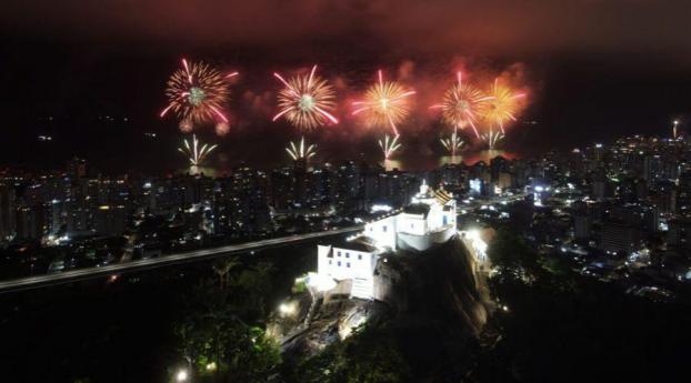 Chegou o Grande Dia! Vila Velha Prepara-se para a Maior Festa de Réveillon do Estado!