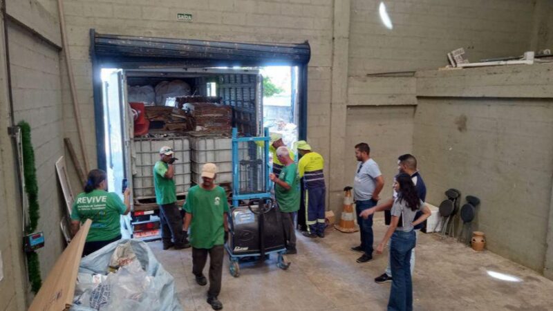 ​Revive recebe 2 toneladas de material reciclado triado