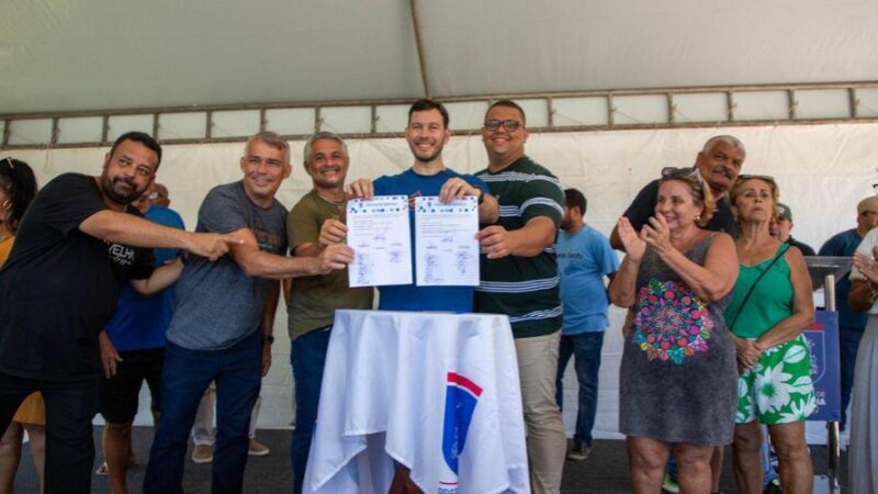 ​Mais ruas da Barra do Jucu e de Santa Paula I estão com obras de pavimentação