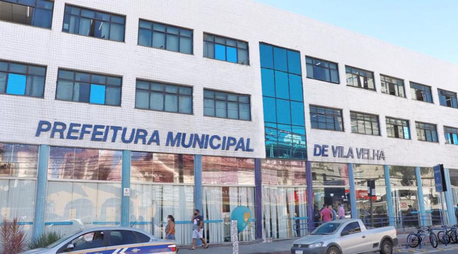 Servidores terão 5% de reajuste nos salários e 100 reais de aumento no ticket