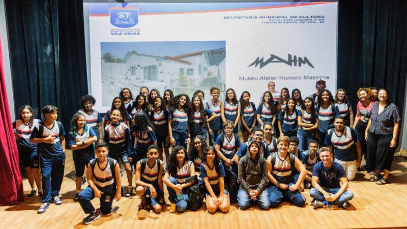 Documentário sobre Homero Massena é projetado para estudantes em sessão especial