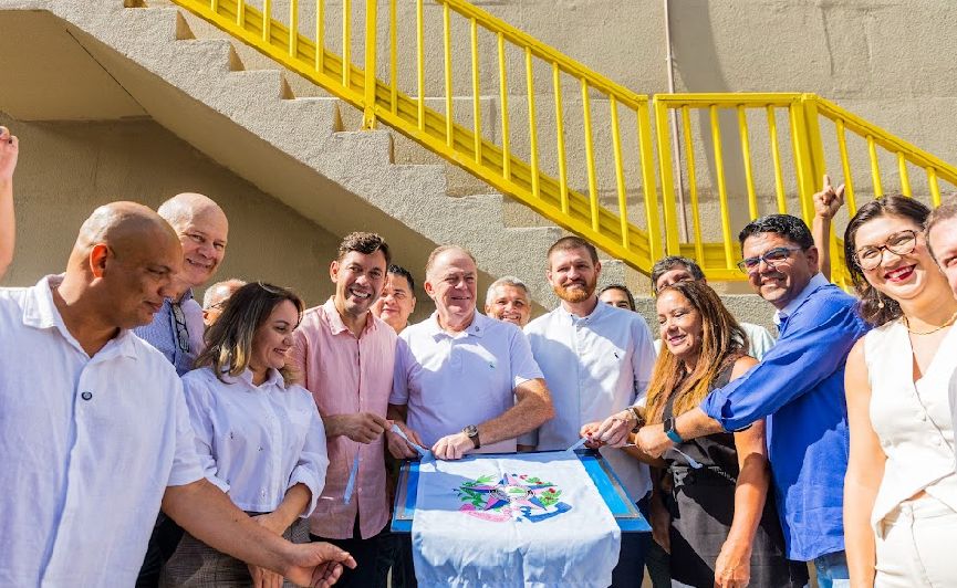 Prefeito de Vila Velha ministra palestra sobre a harmonia entre os poderes