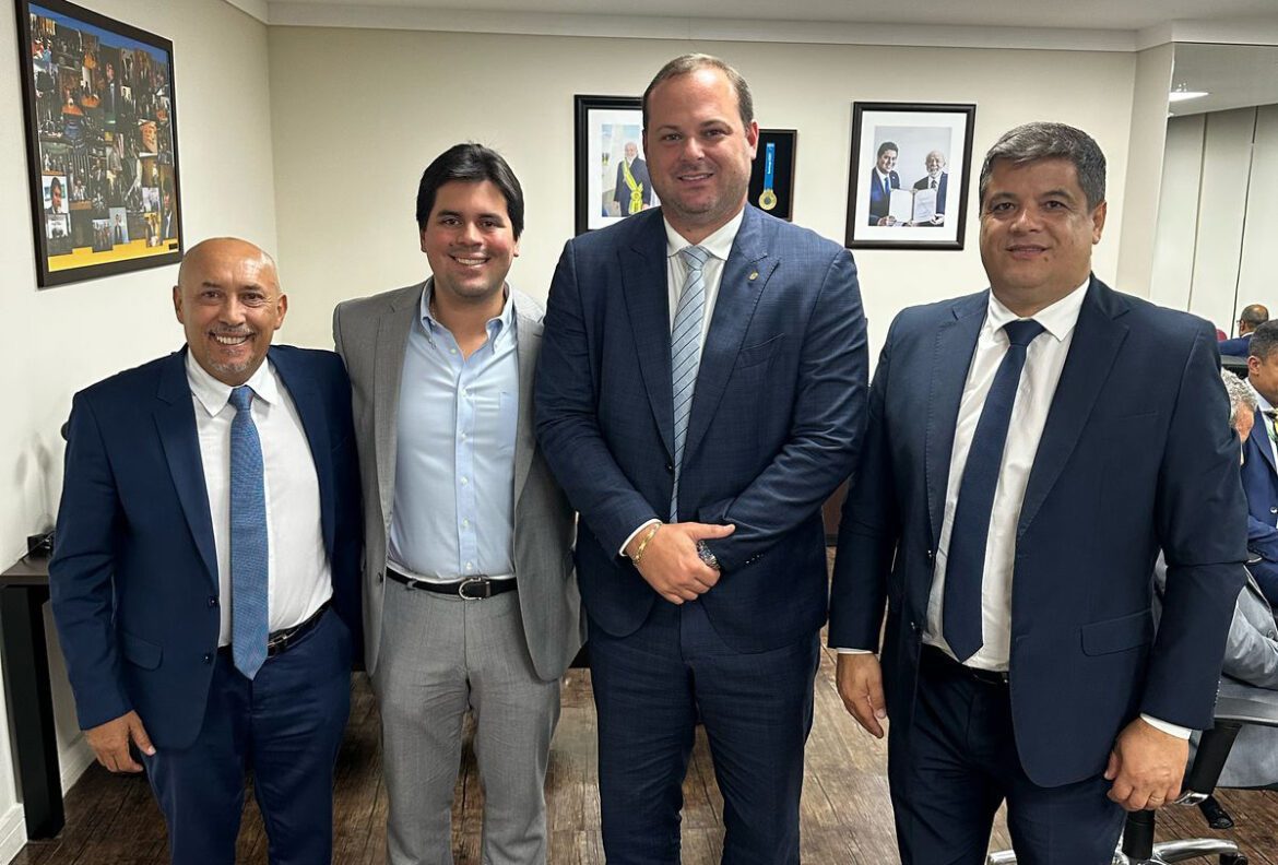 Presidente da Câmara de Vila Velha vai a Brasília em busca de recursos para esportes e educação no trânsito
