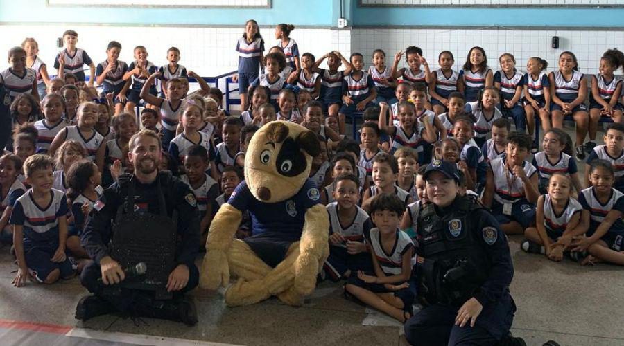 Alunos de Santa Rita recebem lições especiais sobre trânsito e cidadania