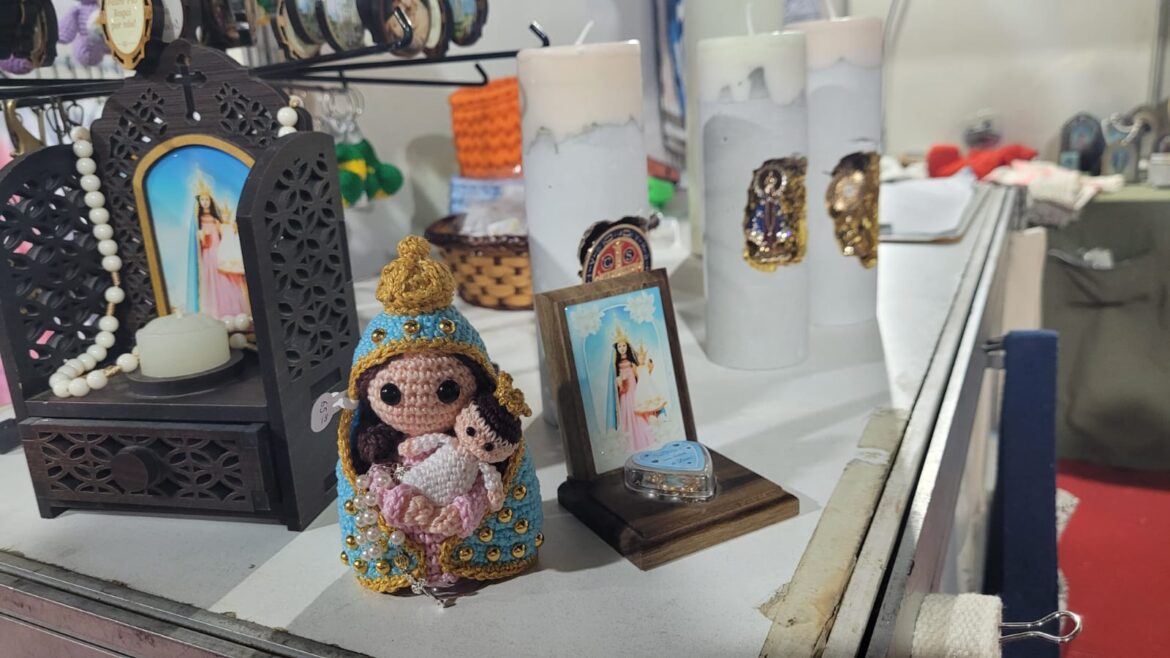 Festa da Penha 2025 impulsiona economia solidária e artesanato de Vila Velha