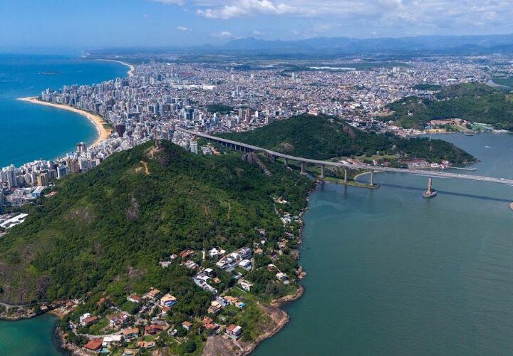 Vila Velha comemora 490 anos reconhecendo destaques em diversos setores