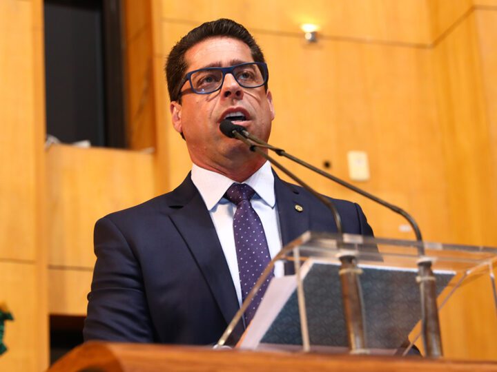 Marcelo Santos apresenta ações no “Dialoga Grande Vitória” neste sábado.