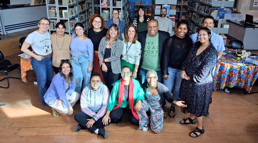Capacitação em Vila Velha discute turismo sustentável e ensino de inglês