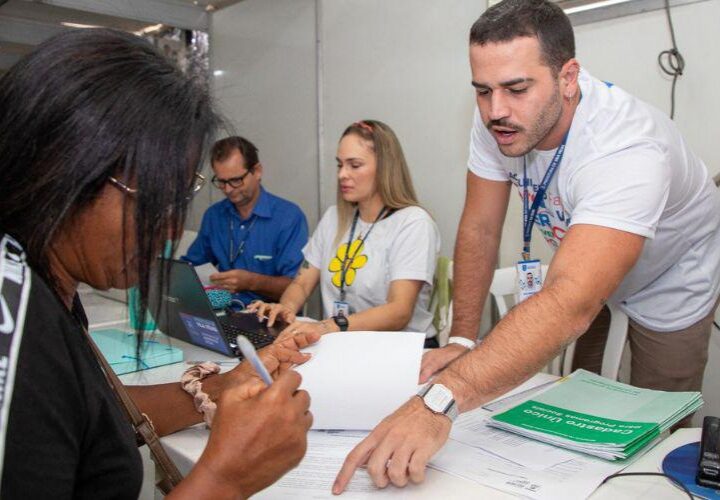 Cras realiza atendimento em seis unidades no sábado para serviços do CadÚnico