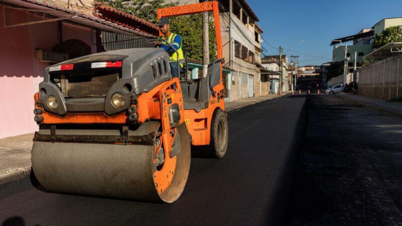 Secretaria de Obras realiza recapeamento nas vias dos bairros Alecrim e Normília da Cunha