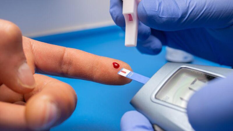 Ação preventiva em Novo México orienta população sobre colesterol elevado