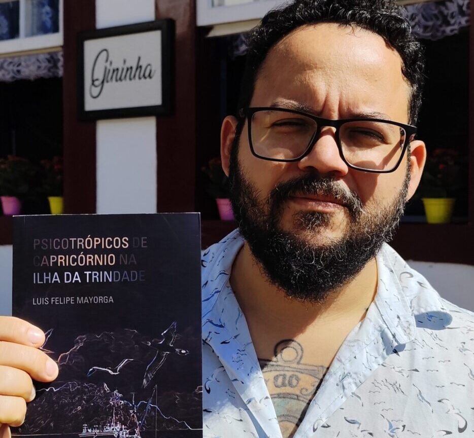 Escritor capixaba participa da Flip 2025 com reflexões sobre literatura, meio ambiente e identidade