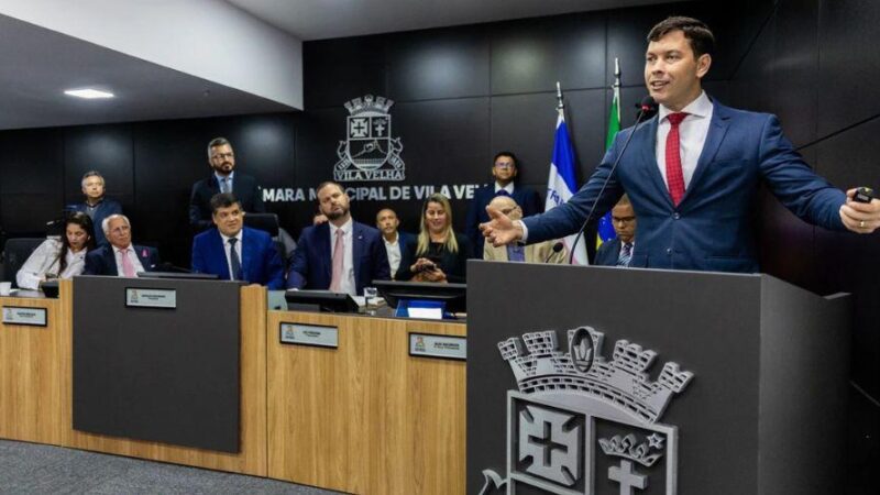 Prefeito Arnaldinho Borgo destaca resultados e avanços da gestão em apresentação na Câmara Municipal