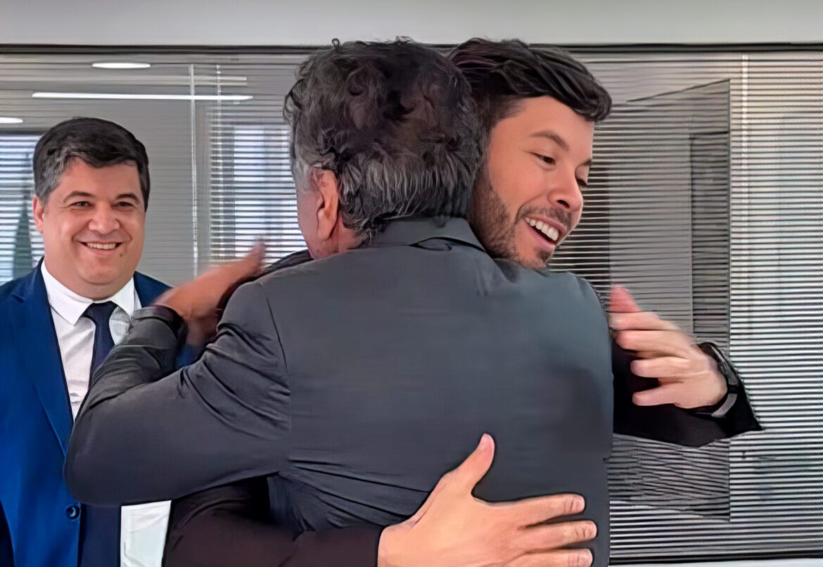 Rumo ao PSDB? Arnaldinho avança nas tratativas e mira liderança estadual