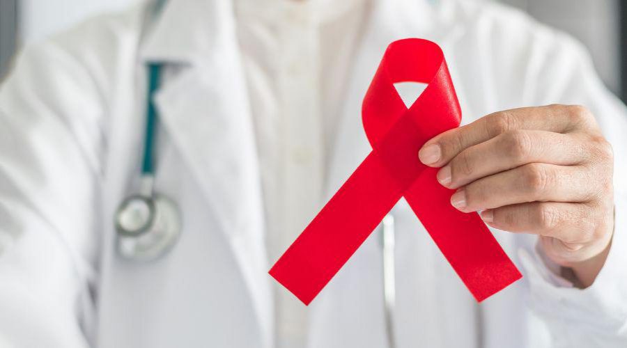 Dezembro Vermelho: Prefeitura promove ações de prevenção ao HIV
