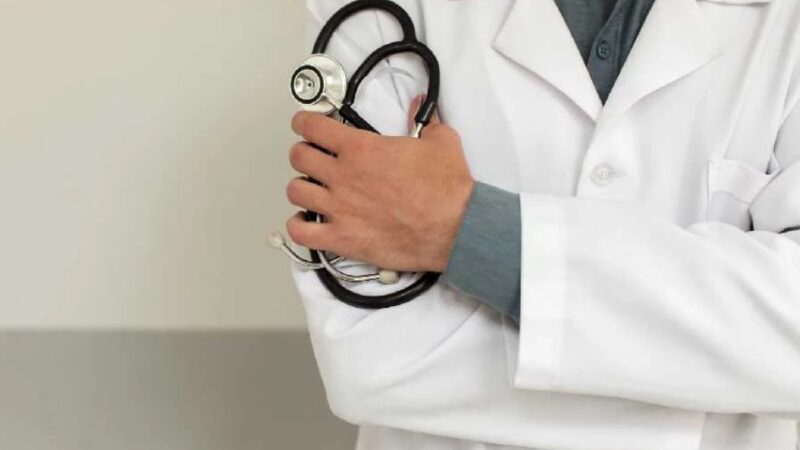 Dados oficiais da saúde desmentem críticas feitas por vereador de Vila Velha