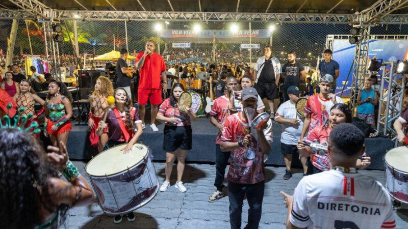 Arena de Verão da Praia da Costa mantém atrações até domingo