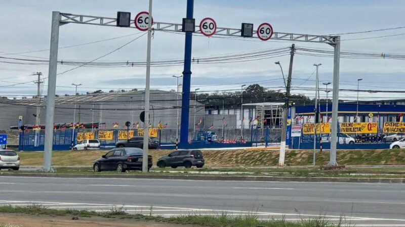 Indicadores de velocidade na Avenida Carlos Lindenberg reforçam a prevenção de acidentes