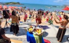Arena de Verão oferece aula gratuita de dança cigana e dança do ventre, na Praia da Costa