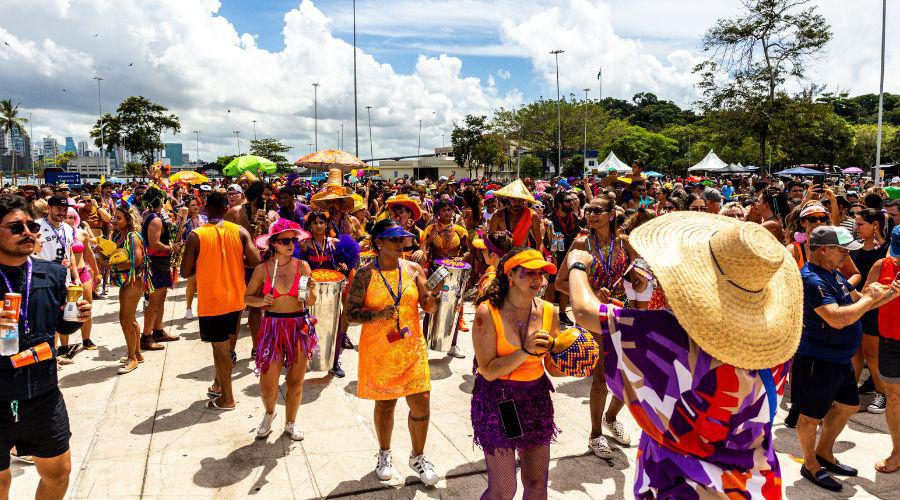 Blocos de carnaval iniciam desfiles em Vila Velha neste sábado