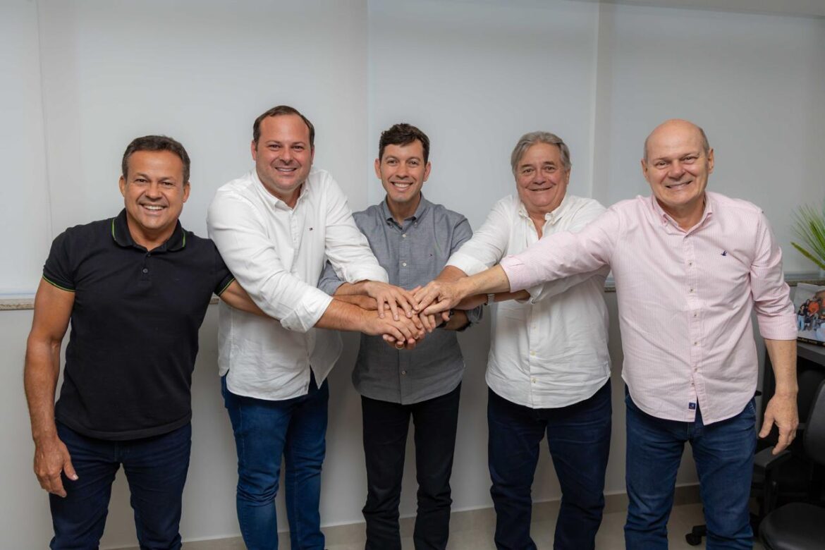 Arnaldinho amplia base do PSDB com chegada de Victor Linhalis e Neucimar