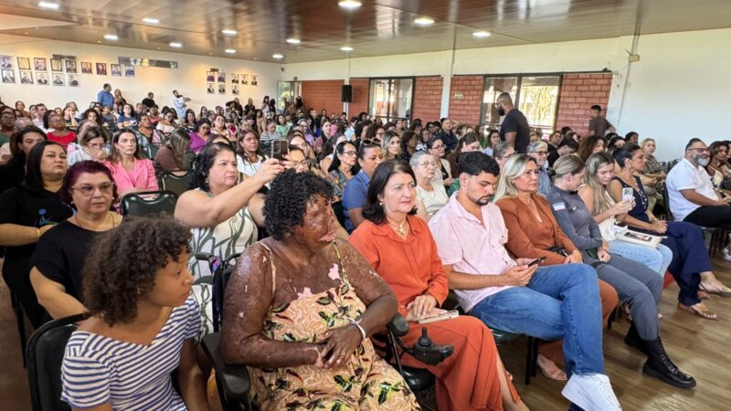 AUDITÓRIO LOTADO CONSOLIDA “MULHERES QUE INSPIRAM” COMO UM DOS MAIORES EVENTOS DE PROTAGONISMO FEMININO DE VILA VELHA
