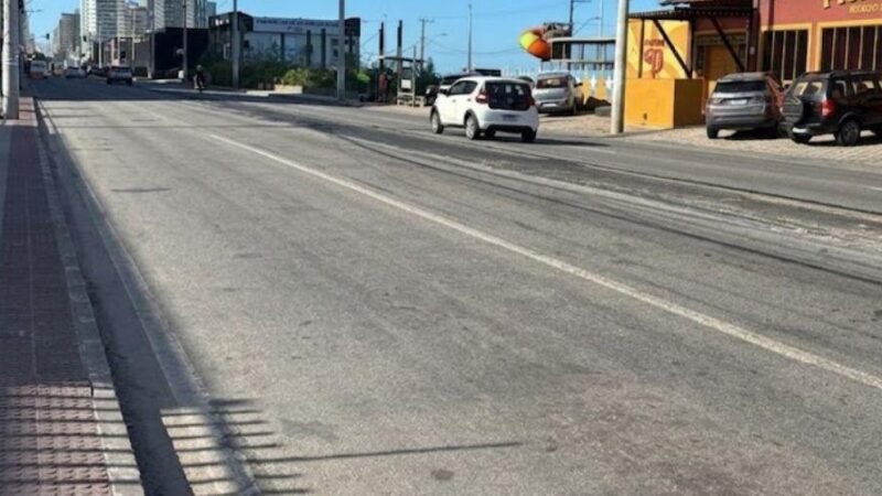 Obras de retirada de asfalto interditam duas pistas da Rodovia do Sol na segunda-feira
