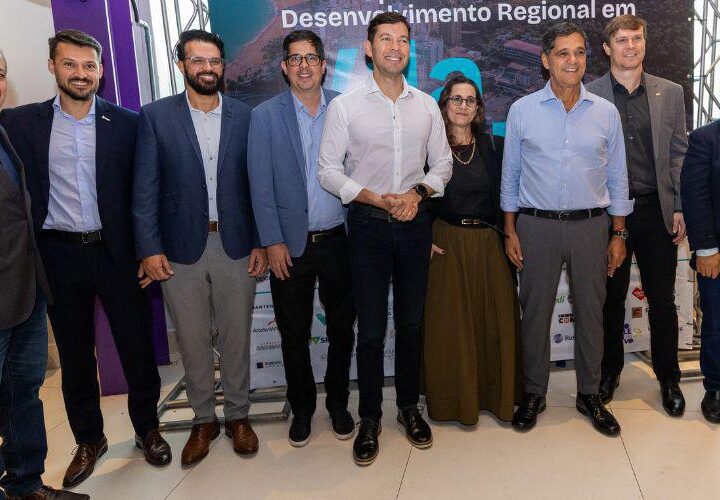 Governador reforça investimento em mobilidade com nova ponte sobre o Rio Jucu