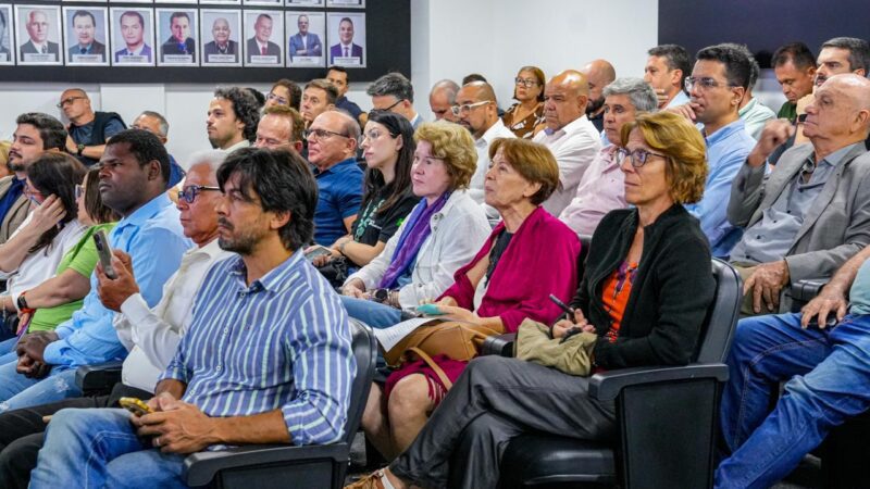 Câmara de Vila Velha realiza segunda audiência pública do novo PDM com plenário lotado e ampla participação popular
