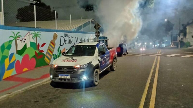Mais de 40 bairros de Vila Velha recebem ação do carro fumacê nesta semana