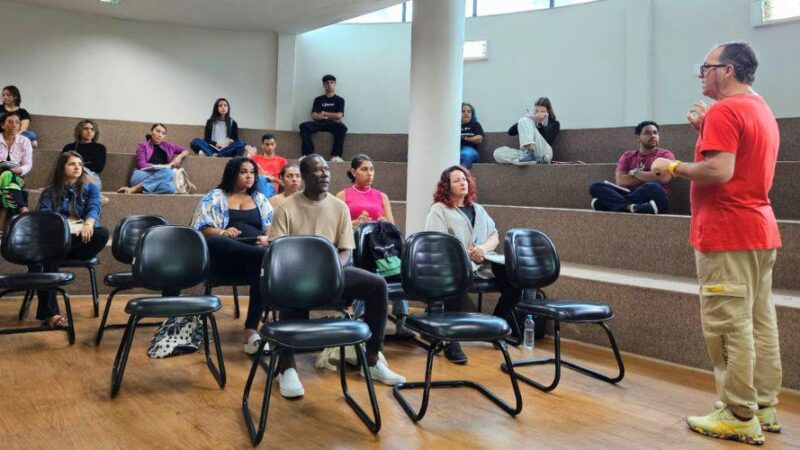 Aulão gratuito abre inscrições para estudantes do ensino médio e concurseiros