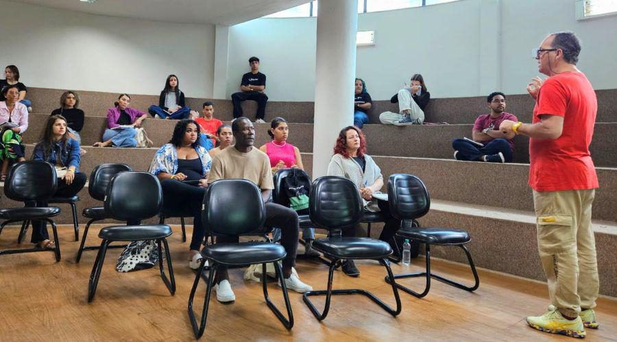 Aulão gratuito abre inscrições para estudantes do ensino médio e concurseiros