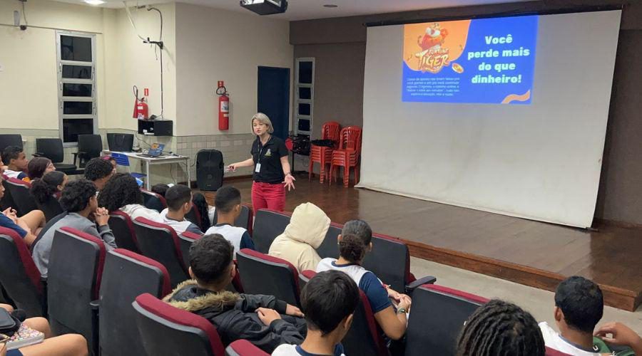 Apostas e seus riscos serão tema de palestra para estudantes nesta terça