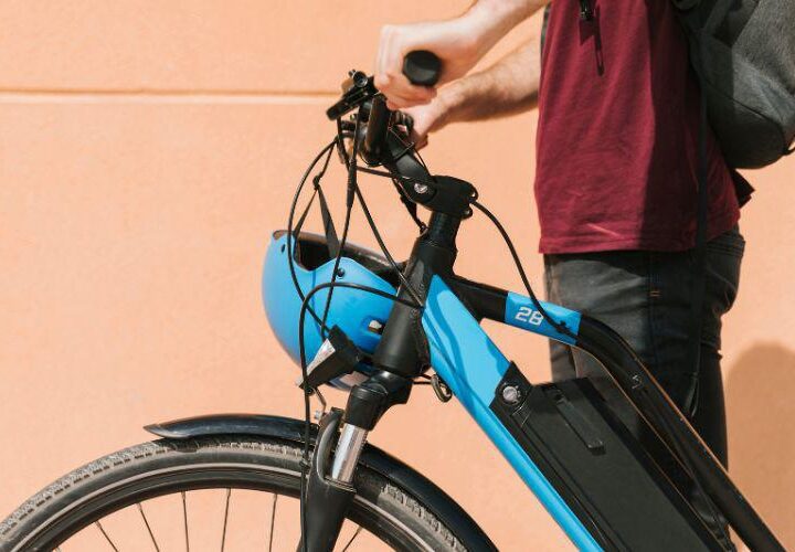 Guarda promove curso para orientar ciclistas sobre condução segura de bicicletas elétricas