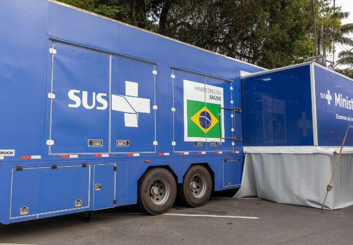 Mais de mil exames são realizados pela Carreta da Saúde em Vila Velha