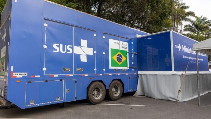 Mais de mil exames são realizados pela Carreta da Saúde em Vila Velha