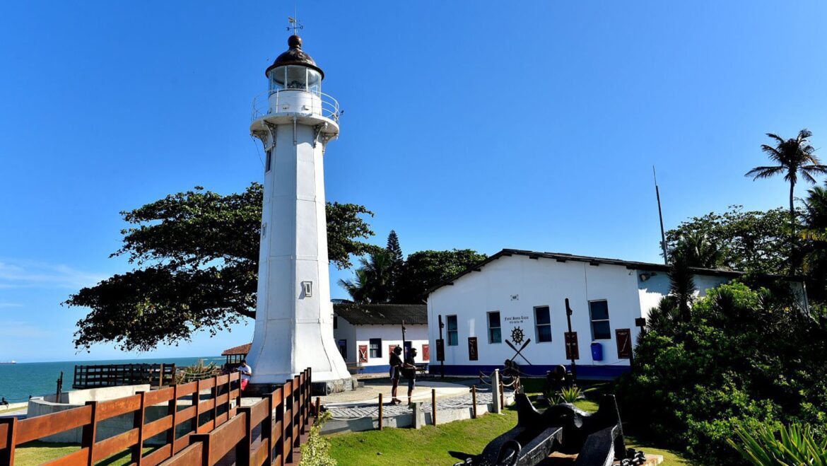 ​Farol Santa Luzia será reaberto para visitação pública nesta terça (28)