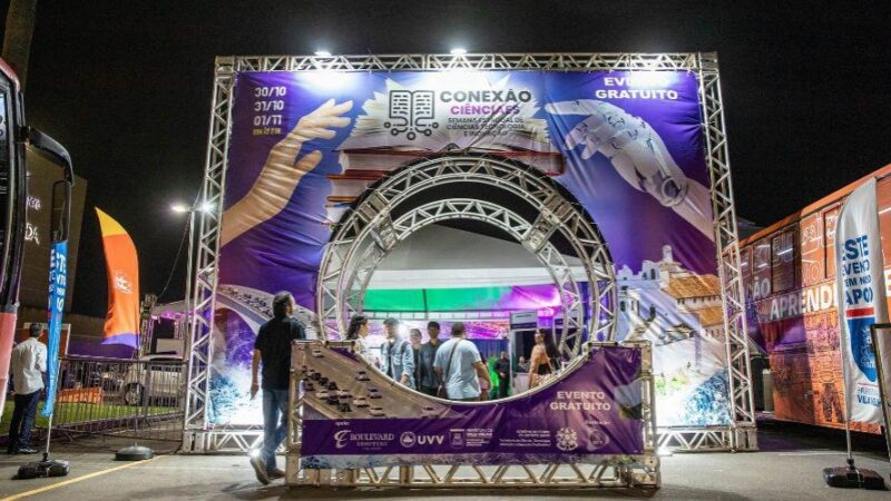 Feira Conexão Ciências ES atrai mais de sete mil visitantes em seu terceiro dia