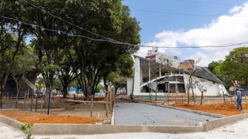 Prefeitura de Vila Velha avança com mais de 70 obras em andamento