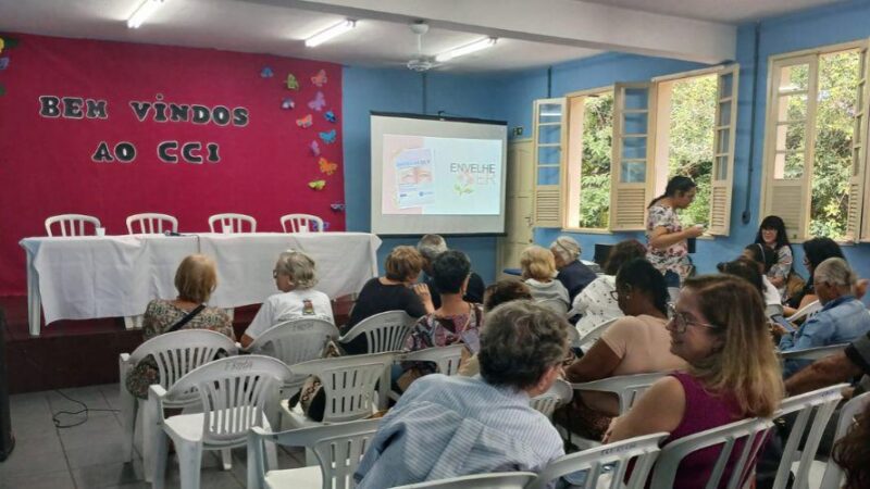 Palestra para idosos aborda o tema “Audição, Equilíbrio e Memória