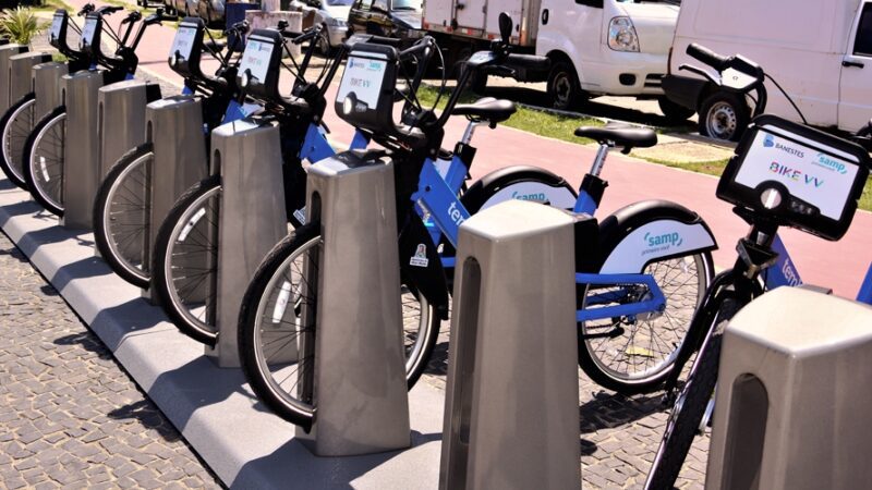 Covid-19: Bicicletas compartilhadas podem ser usadas na vacinação no drive-thru