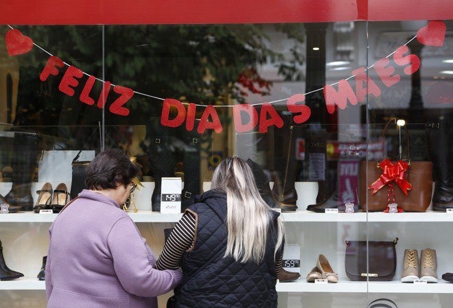 Procon municipal orienta consumidor para as compras do Dia das Mães