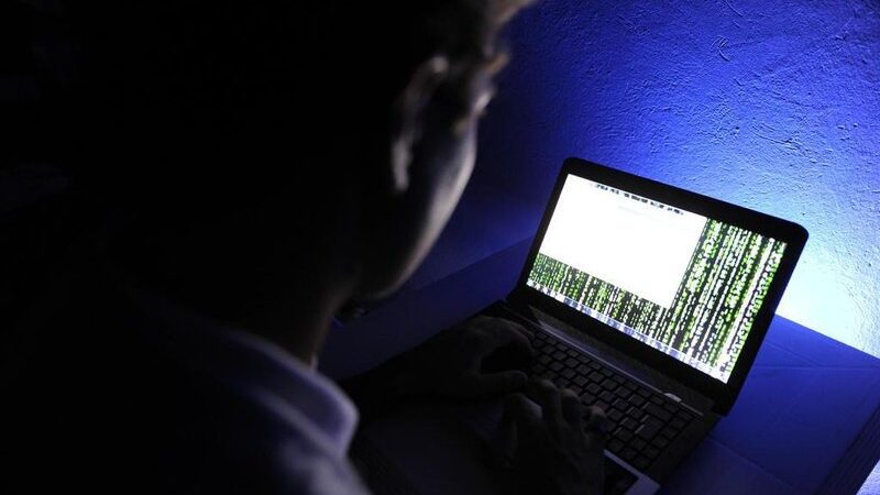Projeto de Lei que que conscientiza os alunos da rede municipal sobre crimes virtuais é aprovado