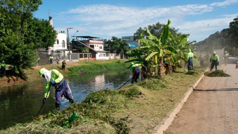 Limpeza: Mais de 900 toneladas de lixo foram retiradas do canais do município