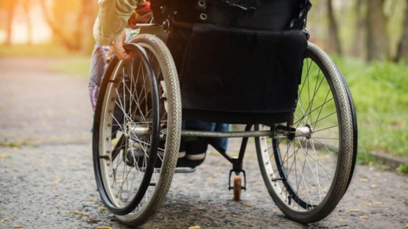 ​Servidores com dependentes com deficiência podem reduzir carga horária